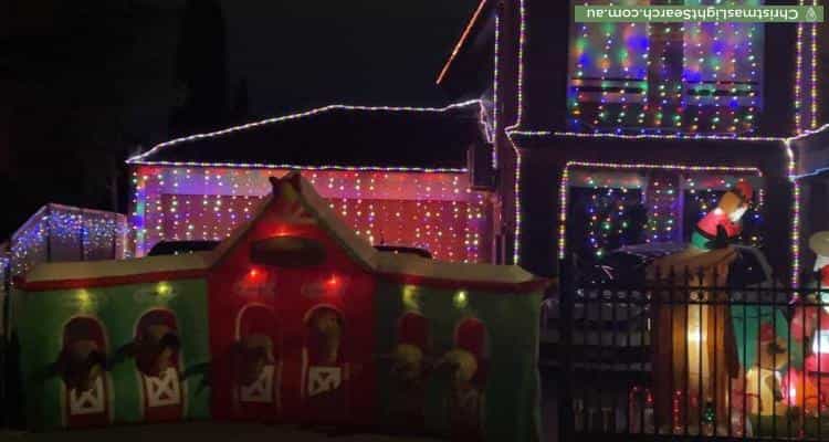 Christmas Light display at 37 Edgewater Circuit, Cairnlea
