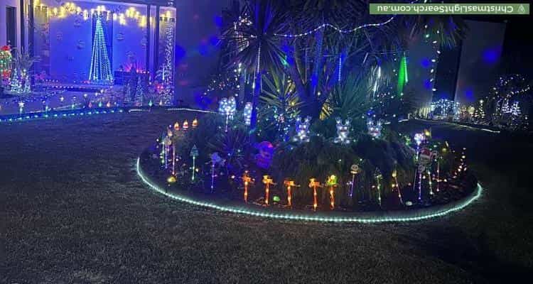 Christmas Light display at 5 Sunset Boulevard, Paynesville