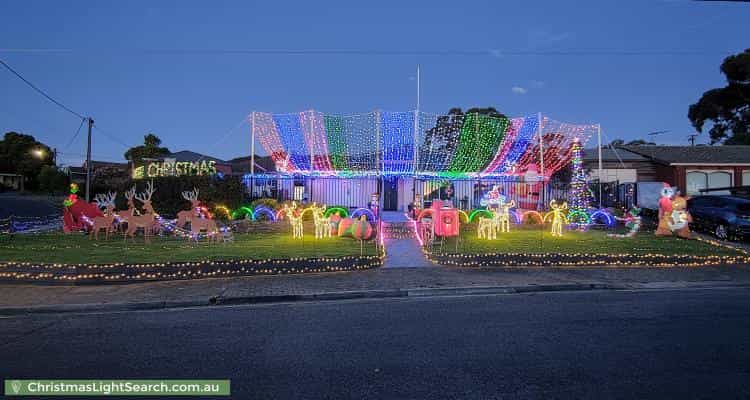 Christmas Light display at 24 Selangor Avenue, Fairview Park