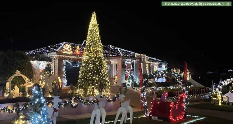 Christmas Light display at 7 Lightwood Avenue, Seymour