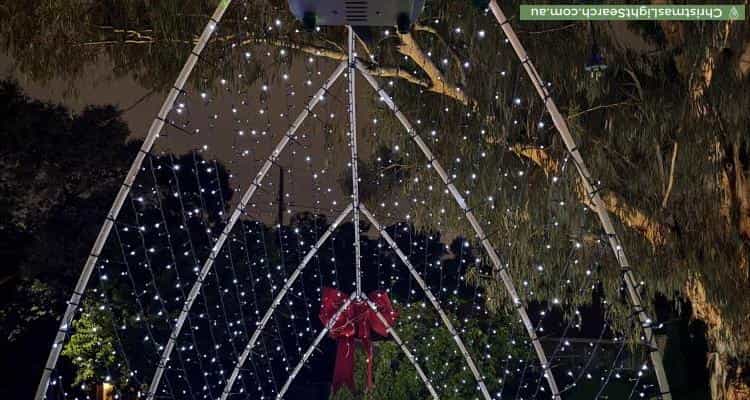 Christmas Light display at 16 Mandurah Place, Ngunnawal
