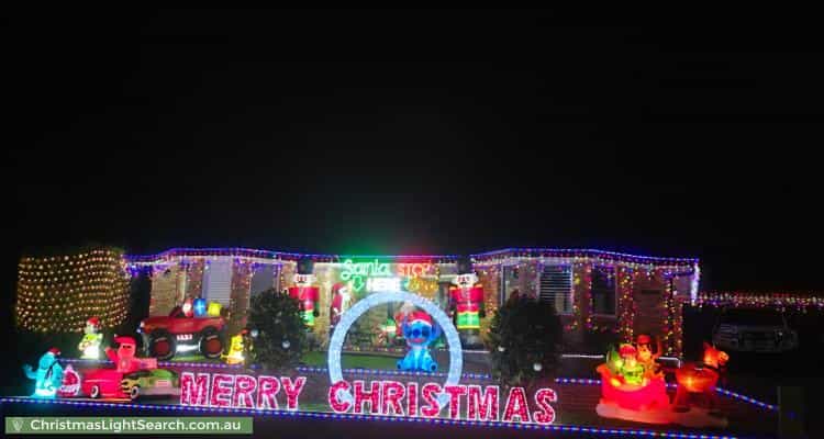 Christmas Light display at 25 Amber Grove, Bolwarra Heights