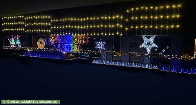 Christmas Light display at 6 Lewis Place, Manly West