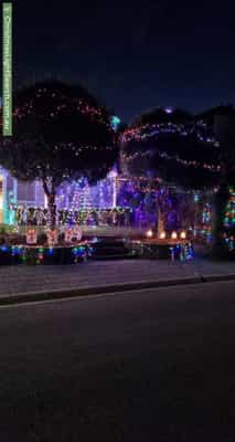 Christmas Light display at 80 Glendale Avenue, Flagstaff Hill