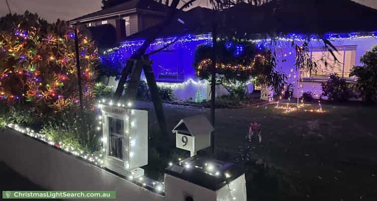 Christmas Light display at 9 Surrey Street, Bentleigh East