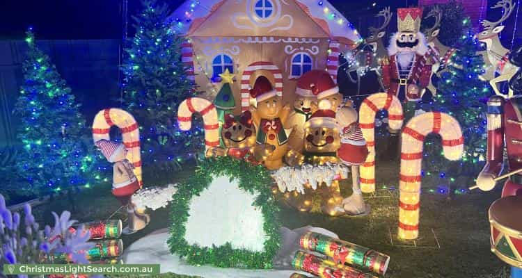 Christmas Light display at 80 Kensington Way, Burton