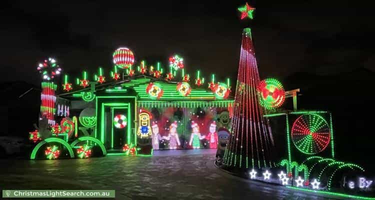 Christmas Light display at 31A Wem Mews, High Wycombe