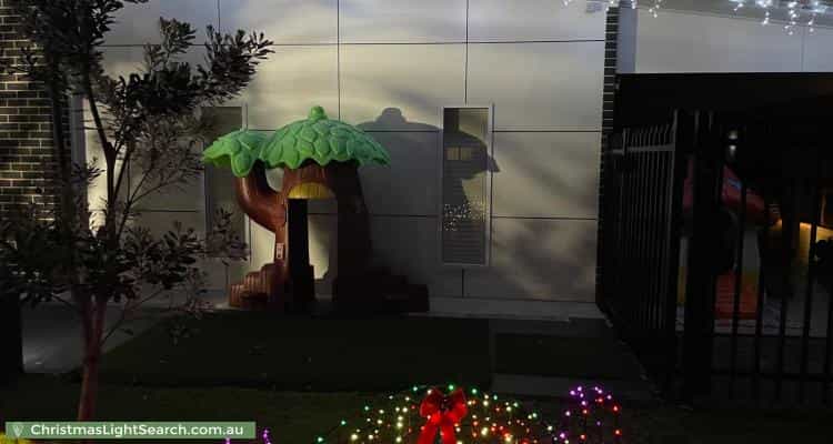 Christmas Light display at 9 Oldfield Road, Seven Hills