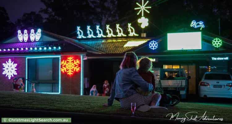 Christmas Light display at 7 Mokari Street, North Richmond