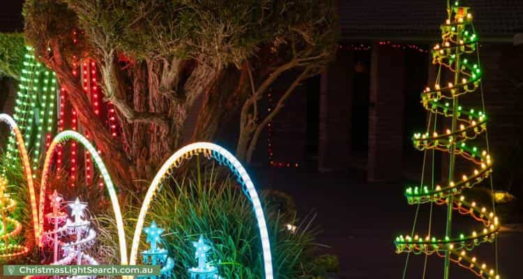 Christmas Light display at 7 Mokari Street, North Richmond