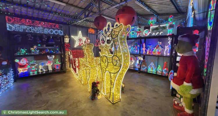 Christmas Light display at 2 Brochet Street, Mansfield