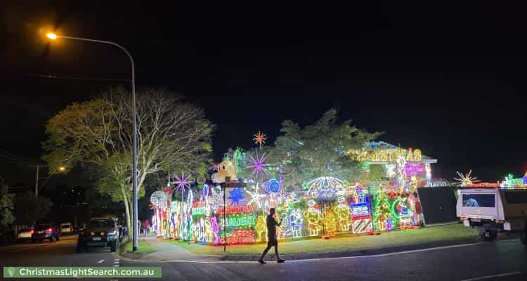 Christmas Light display at 2 Brochet Street, Mansfield