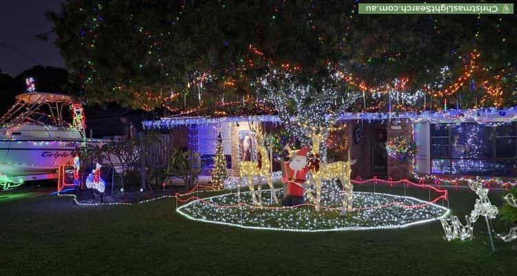 Christmas Light display at  Conway Grove, Heathridge