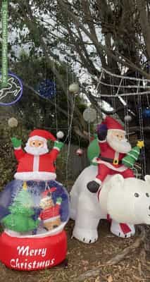 Christmas Light display at 51 Tipiloura Street, Ngunnawal