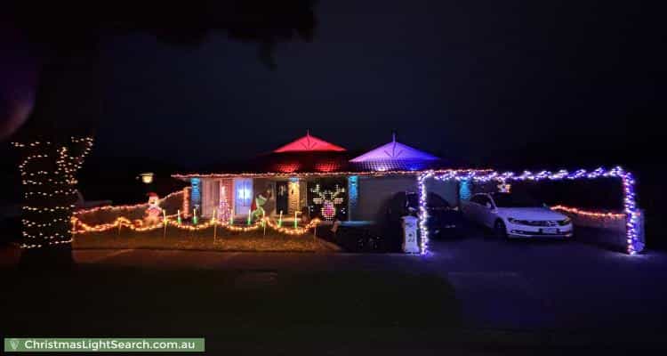 Christmas Light display at 29 Ambiance Crescent, Narre Warren South