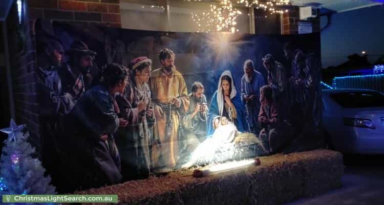 Christmas Light display at 3 Erin Court, Gulfview Heights
