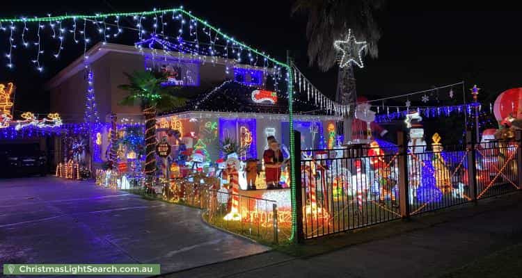 Christmas Light display at 81 Laura Road, Knoxfield