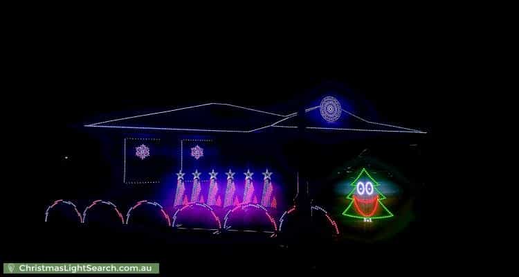 Christmas Light display at 5 Kingslea Court, Ooralea