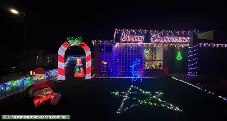 Christmas Light display at 16 Acacia Street, Officer