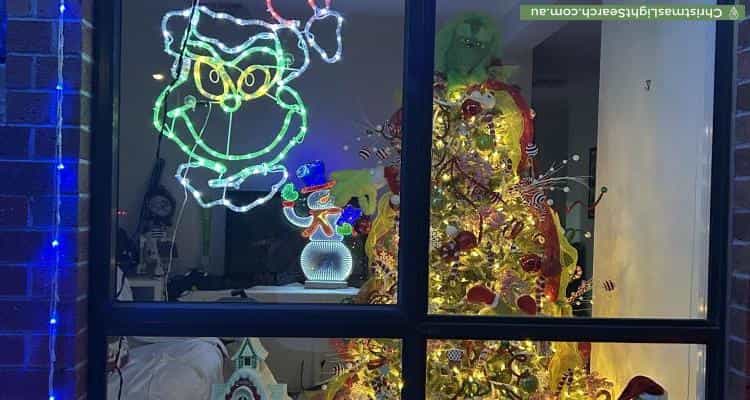 Christmas Light display at 16 Acacia Street, Officer