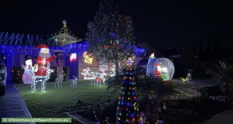 Christmas Light display at 8 Gerlach Grove, Evanston Park