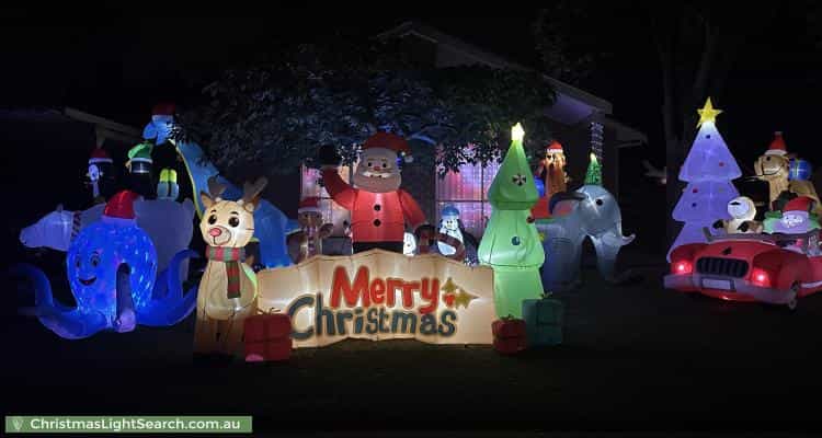 Christmas Light display at 100 Lakesfield Drive, Lysterfield
