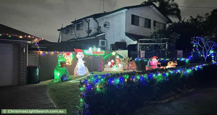 Christmas Light display at 4 Mera Street, Guildford