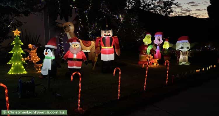 Christmas Light display at 4 Yandell Close, Vermont South