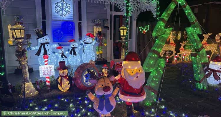Christmas Light display at 36 Loch Street, Coburg