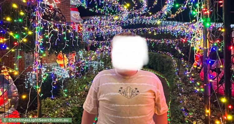 Christmas Light display at 8 Parrakeet Court, Taylors Lakes