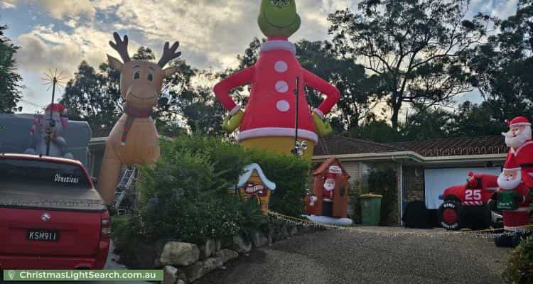 Christmas Light display at 6 Lena Place, Windaroo