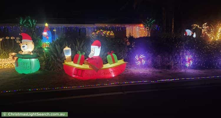 Christmas Light display at 6 Tracy Way, Morphett Vale