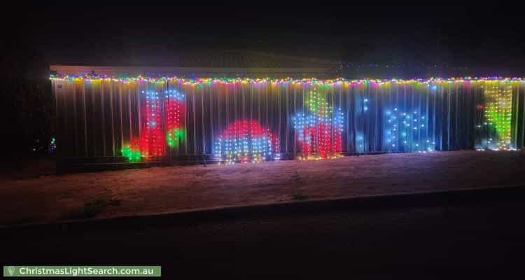 Christmas Light display at 6 Tracy Way, Morphett Vale