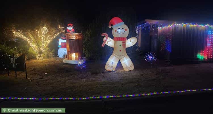 Christmas Light display at 6 Tracy Way, Morphett Vale