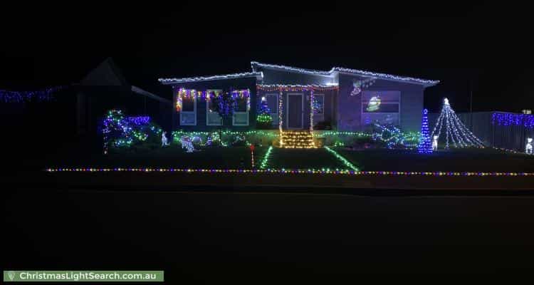 Christmas Light display at 147 Carwoola Street, Queanbeyan East