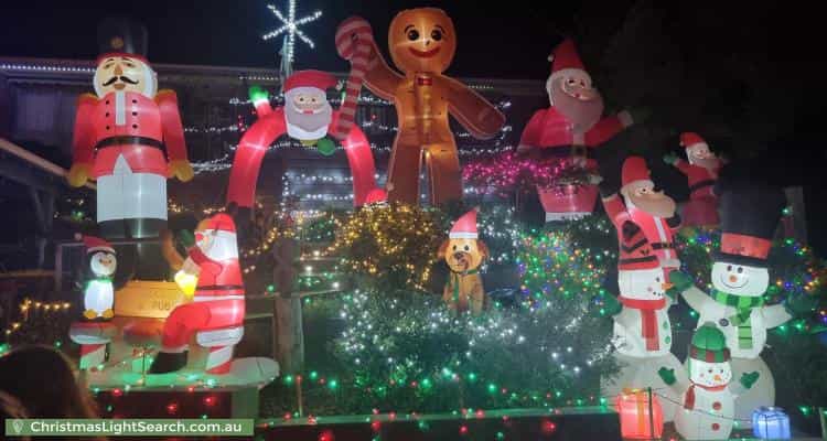 Christmas Light display at  Nevern Court, Diamond Creek