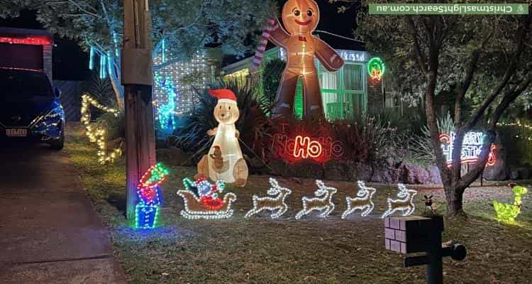 Christmas Light display at 83-85 Bastow Road, Lilydale
