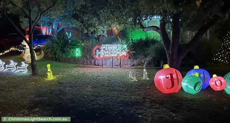 Christmas Light display at 83-85 Bastow Road, Lilydale