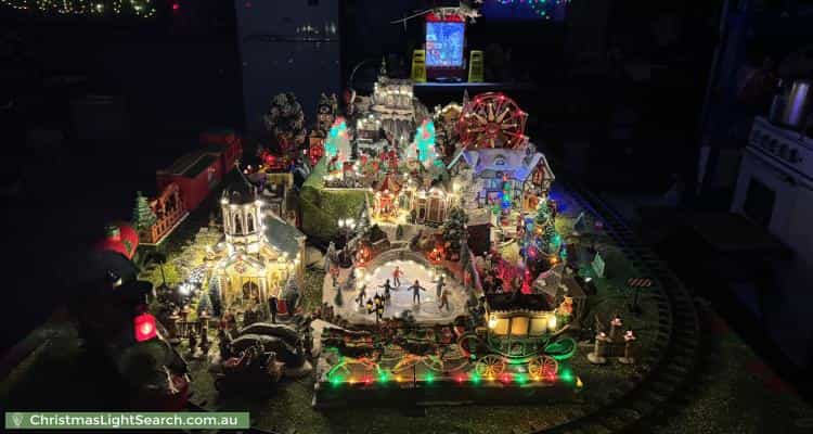 Christmas Light display at 8 Ring Court, Dandenong North