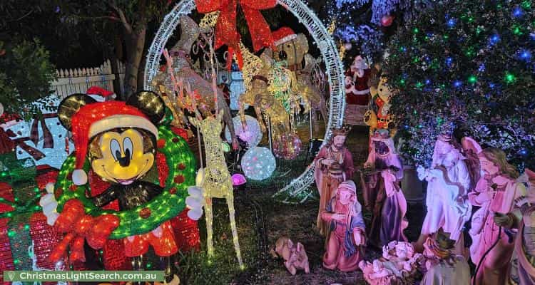 Christmas Light display at 29 Shaftsbury Street, Coburg