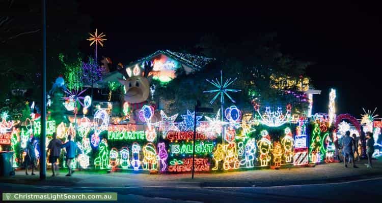 Christmas Light display at 2 Brochet Street, Mansfield