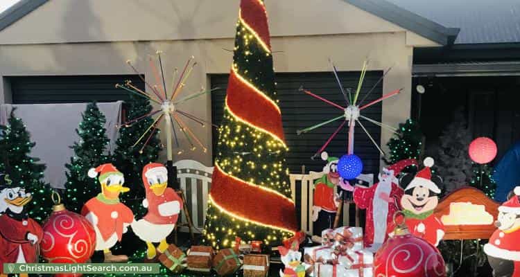 Christmas Light display at 1 Gordon Street, Chiltern
