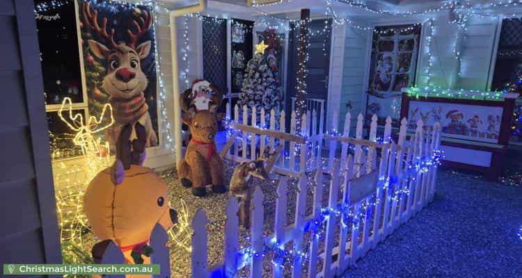 Christmas Light display at 93 Reif Street, Flinders View