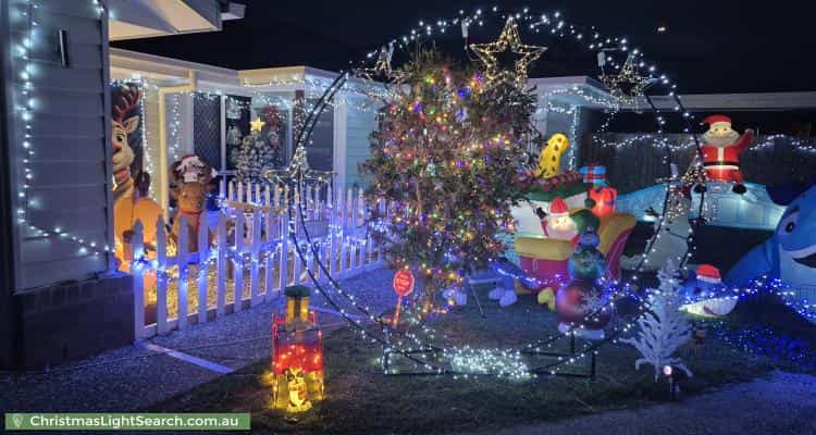 Christmas Light display at 93 Reif Street, Flinders View