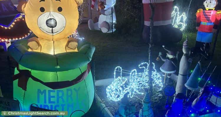 Christmas Light display at 64 Grand Paradiso Parade, Merriwa