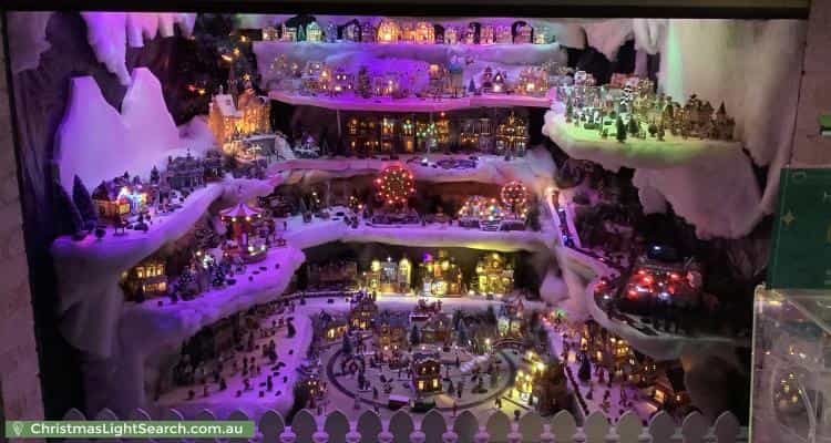Christmas Light display at  Chain-O-Ponds Circuit, Mount Annan