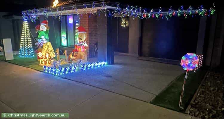 Christmas Light display at 24 Levittown Rise, Werribee
