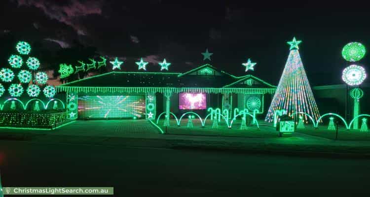 Christmas Light display at Baroda Avenue, Netley