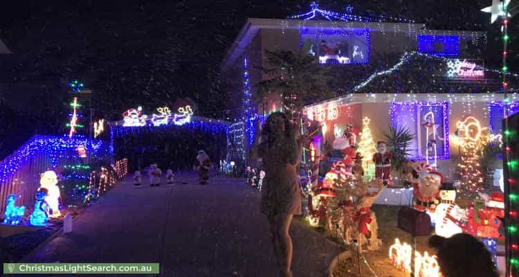 Christmas Light display at 81 Laura Road, Knoxfield