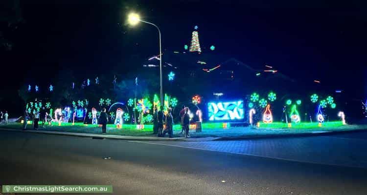 Christmas Light display at 1 Eaglemont Retreat, Conder